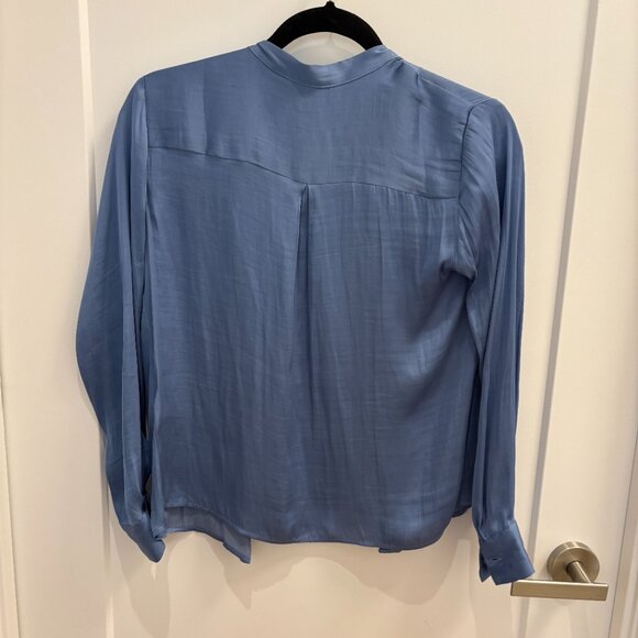 Banana Republic XXS Slate Blue Silky Blouse - Picture 2 of 3